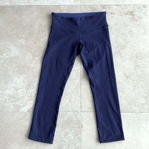 Wunder Under Crop Reversible blue lululemon pants